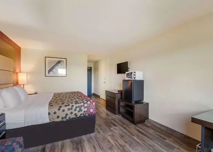 Econo Lodge Hurley-Ironwood